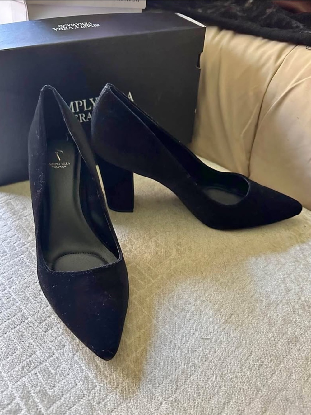 Simply Vera Vera Wang Black Suede Pointed Toe Block Heel Pumps